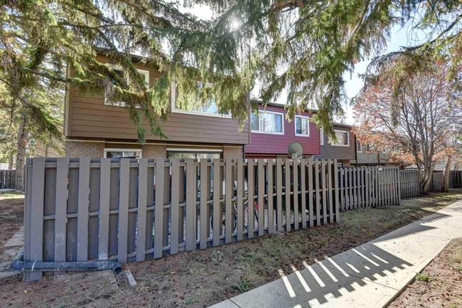 36 - 210 86 Avenue Se, Home with 4 bedrooms, 2 bathrooms and 1 parking in Calgary AB | Image 38