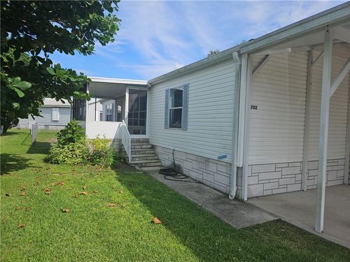 702 Lark Dr, Sebastian, FL, 32976-7224 | Card Image