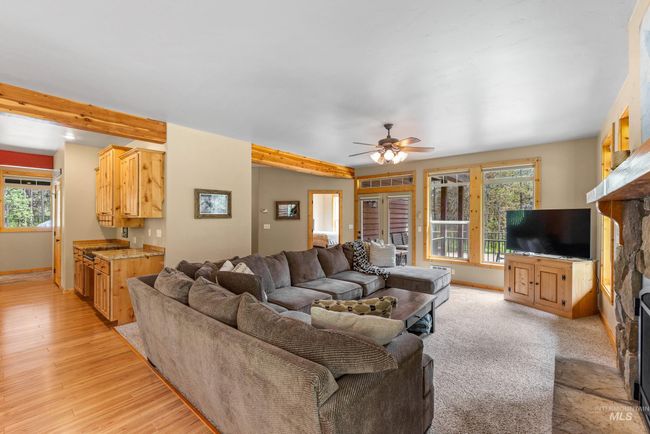 14199 Franklin Rd, House other with 3 bedrooms, 4 bathrooms and 2 parking in McCall ID | Image 4
