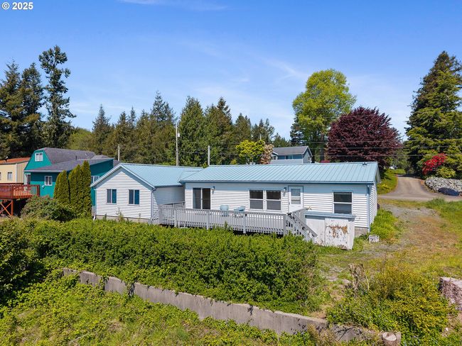 6775 Baseline Rd, House other with 3 bedrooms, 2 bathrooms and 4 parking in Bay City OR | Image 21