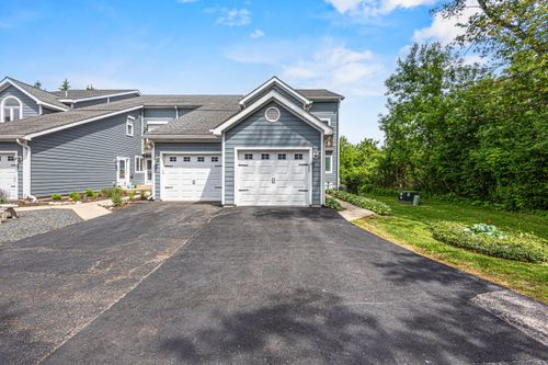 355 Havenwood Dr, Lake Geneva, WI, 53147-1973 | Card Image
