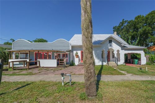 325 S Highland St, MOUNT DORA, FL, 32757-5701 | Card Image