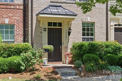 19721 Playwrights Way, Cornelius, NC, 28031-8359 | Card Image