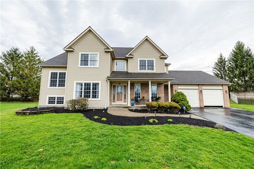 66 Terrace Hill Dr, Penfield, NY, 14526-9560 | Card Image