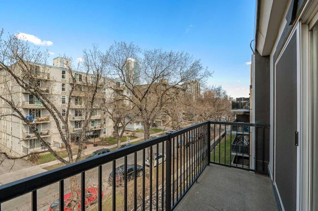 413 - 1333 13 Avenue Sw, Home with 2 bedrooms, 1 bathrooms and 1 parking in Calgary AB | Image 27
