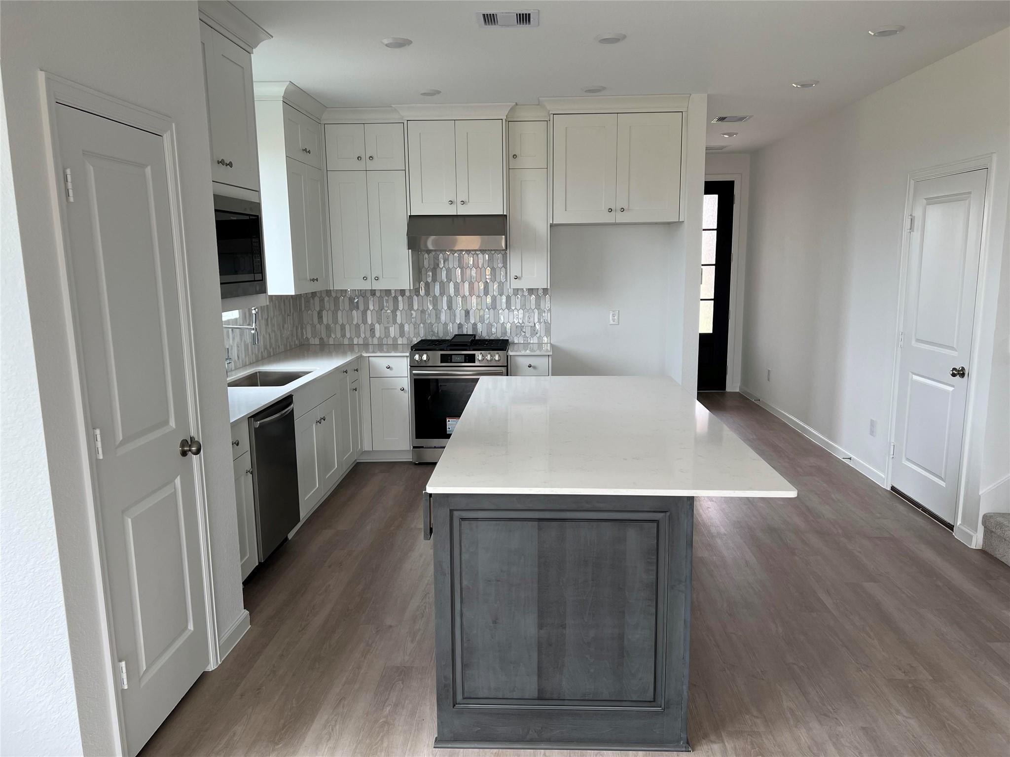 Residential Lease in Texas City 5