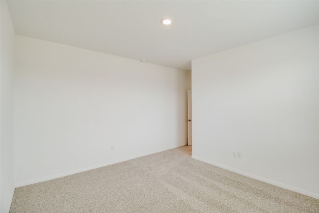 214 Inks Ln, House other with 3 bedrooms, 2 bathrooms and 2 parking in Kyle TX | Image 14