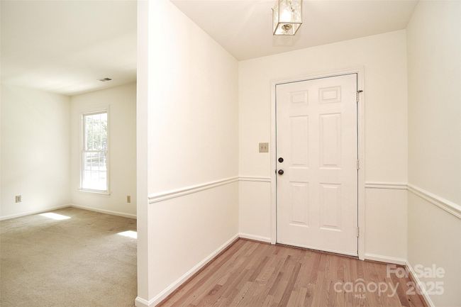 Foyer | Image 11