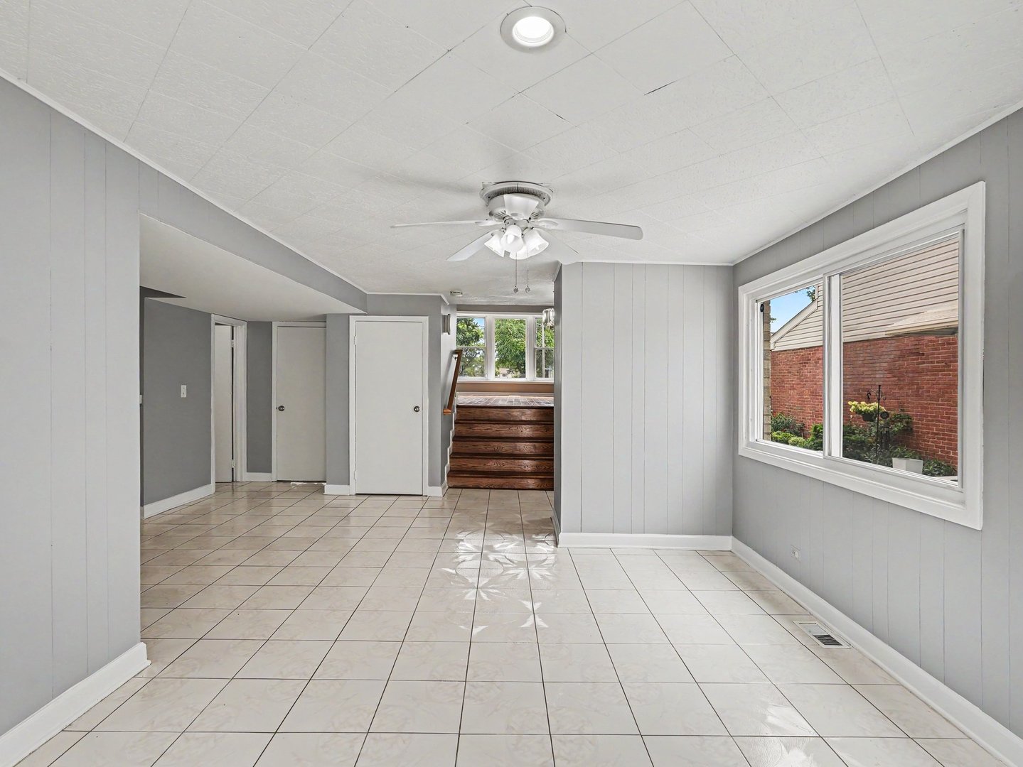 Residential in Des Plaines 4