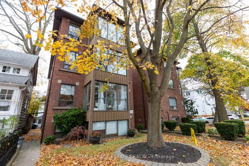 1a-38 Leuty Ave, Toronto, ON, M4E2R3 | Card Image