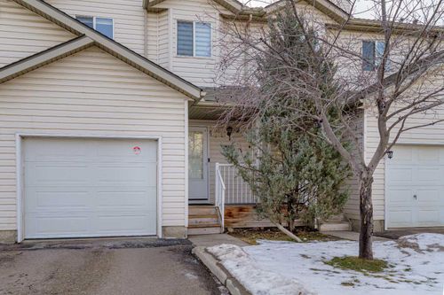 13 Mount Aberdeen Manor Se, Calgary, AB, T2Z3N8 | Card Image