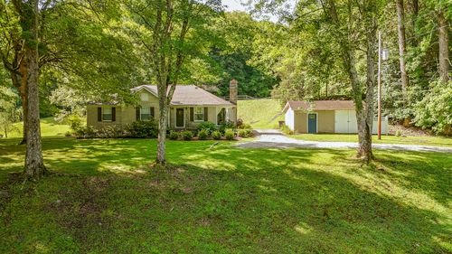 2366 Stults Branch Rd, Iron City, TN, 38463-6720 | Card Image