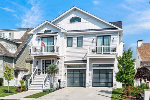 2104 Bay Ave, Ocean City, NJ, 08226 | Card Image