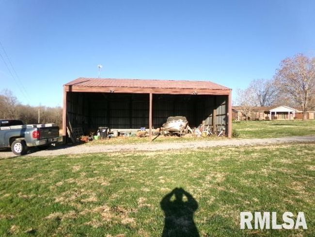2225 Route 34, House other with 4 bedrooms, 2 bathrooms and null parking in Rosiclare IL | Image 28