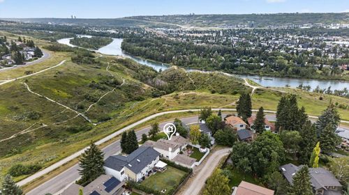224 Silver Crest Dr Nw, Calgary, AB, T3B3A4 | Card Image