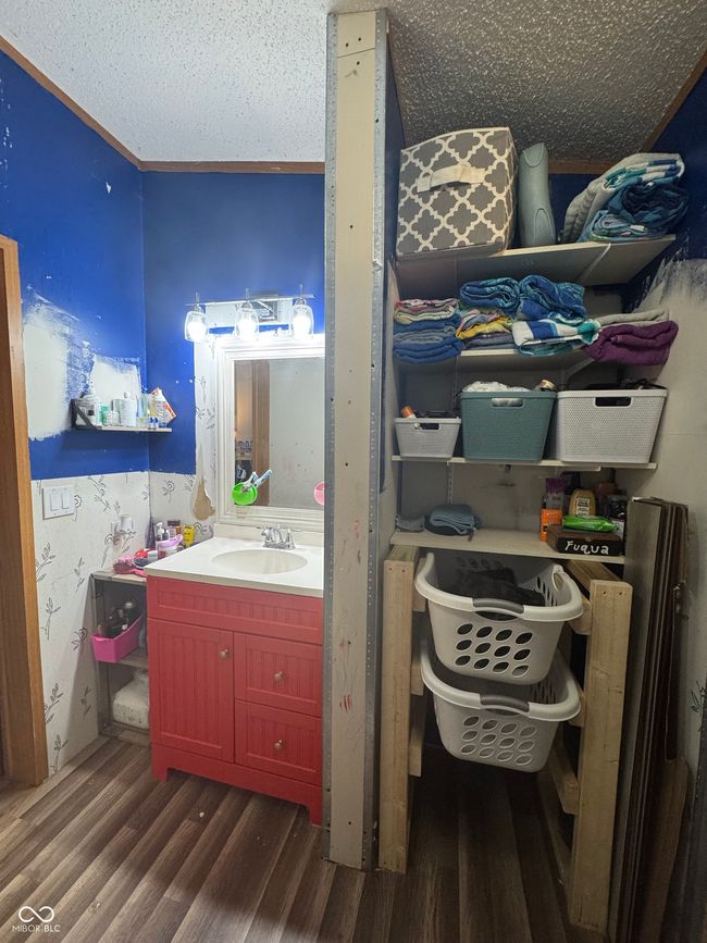 8300 E County Rd 210 S, House other with 3 bedrooms, 2 bathrooms and null parking in New Point IN | Image 14