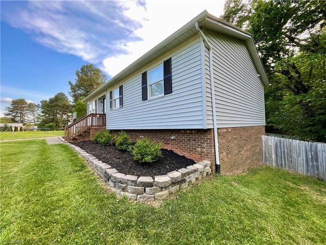 5520 Remington Point Dr, House other with 3 bedrooms, 1 bathrooms and null parking in Walkertown NC | Image 5