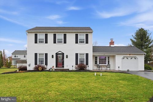 115 Noble Dr, PERKASIE, PA, 18944-2430 | Card Image