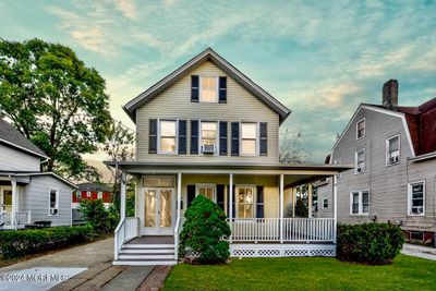 167 Bridge Avenue, House other with 2 bedrooms, 1 bathrooms and null parking in Red Bank NJ | Image 2