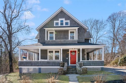 58 Austin St, South Kingstown, RI, 02879-2310 | Card Image