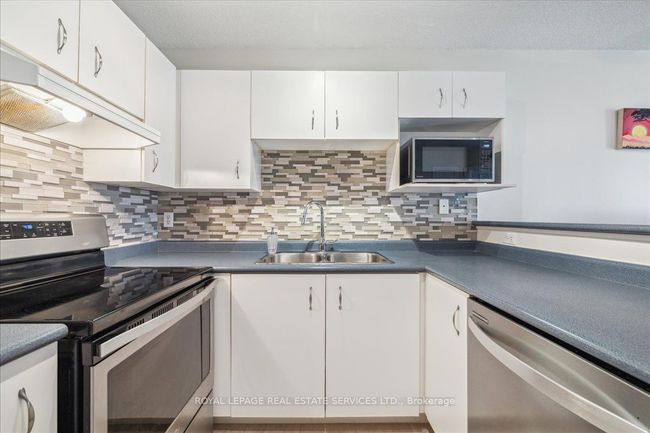 209 - 1441 Walkers Line, Condo with 2 bedrooms, 1 bathrooms and null parking in Burlington ON | Image 11