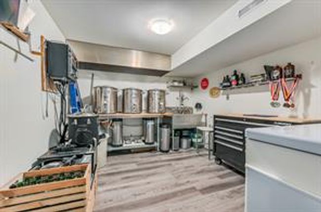 13 Mayfair Rd Sw, House detached with 5 bedrooms, 3 bathrooms and 2 parking in Calgary AB | Image 24
