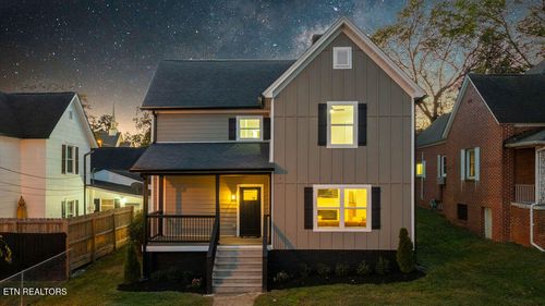 302 N B St, Lenoir City, TN, 37771-2420 | Card Image