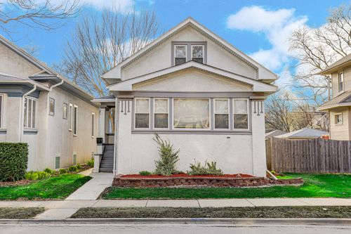 1040 Austin Blvd, Oak Park, IL, 60302-1714 | Card Image