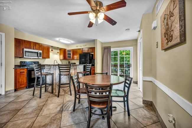 7 - 1230 Tri Motor Dr, Condo with 2 bedrooms, 2 bathrooms and null parking in Put-In-Bay OH | Image 16