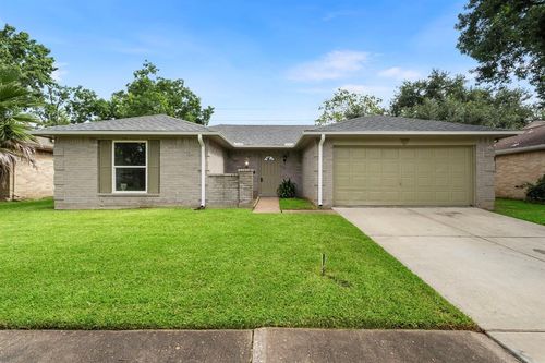2803 N Brompton Drive, Pearland, TX, 77584 | Card Image