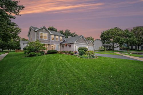 915 Joan Ct, Naperville, IL, 60540-1931 | Card Image