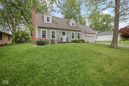 6177 Buttonwood Dr, Noblesville, IN, 46062-9137 | Card Image