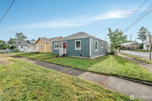 1001 S 6th Ave, Kelso, WA, 98626-2421 | Card Image