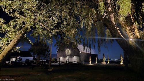 110 Cream St, Fenwick, ON, L0S1C0 | Card Image