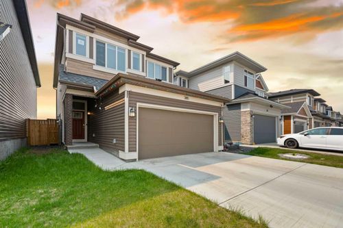 385 Corner Meadows Way Ne, Calgary, AB, T3N1Y6 | Card Image
