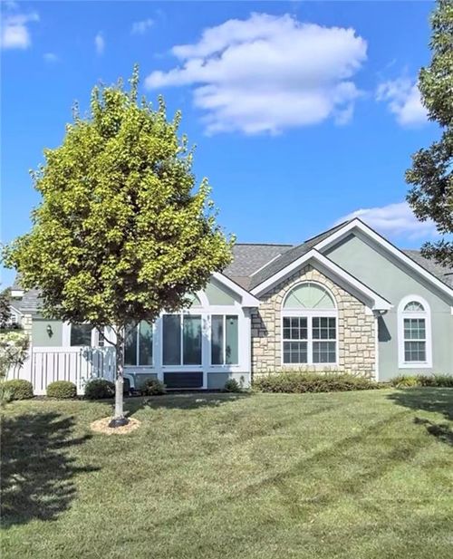 7131 Meadowsweet Ln, Shawnee, KS, 66227-5519 | Card Image