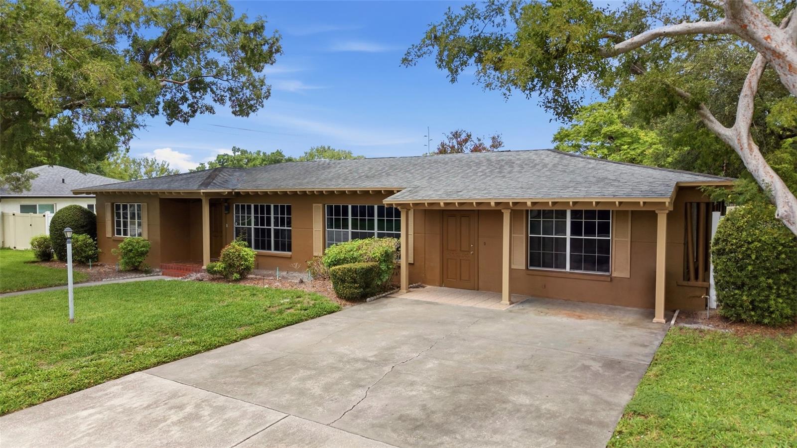 Residential Lease in TAMPA 2