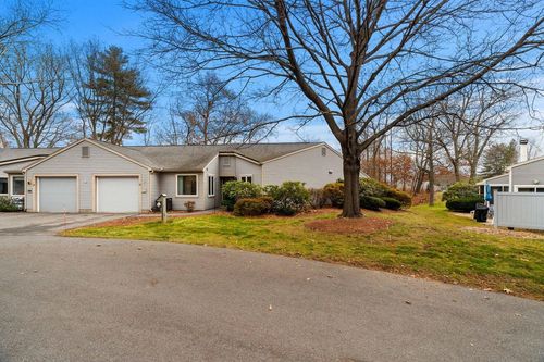 33 Walden Pond Dr, Nashua, NH, 03064-2877 | Card Image