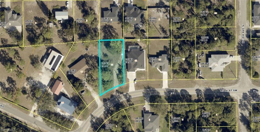 Land in LEHIGH ACRES 2