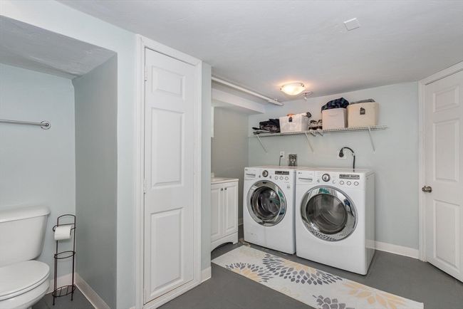 31 7 Th St, House other with 3 bedrooms, 2 bathrooms and 2 parking in Stoughton MA | Image 12