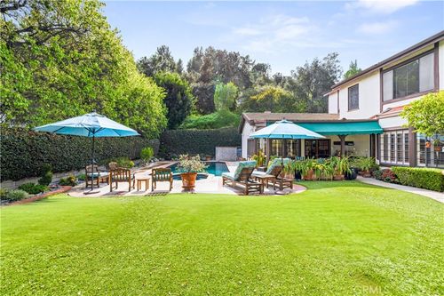 4428 Woodley Ave, Encino, CA, 91436-3459 | Card Image