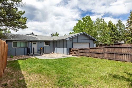780 W Kelly Rd, Woodland Park, CO, 80863-3014 | Card Image