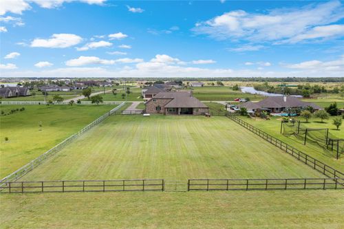 7842 Pebble Hill Ln, Rosharon, TX, 77583-7277 | Card Image