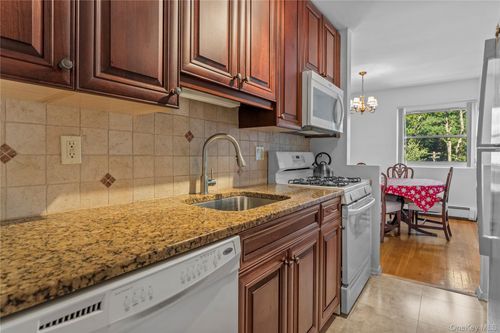 apt-607-80 E Hartsdale Ave, Hartsdale, NY, 10530-2808 | Card Image