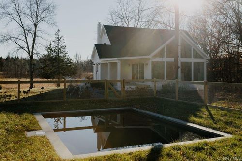 182 Round Top Rd, Germantown, NY, 12526-5734 | Card Image