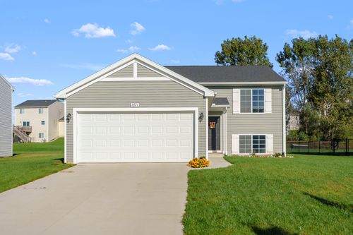 8571 E Sturtevant Ave, Richland, MI, 49083-8544 | Card Image