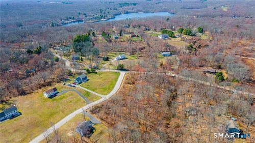 2 Fawns Meadow Rd, Oakdale, CT, 06370-1316 | Card Image