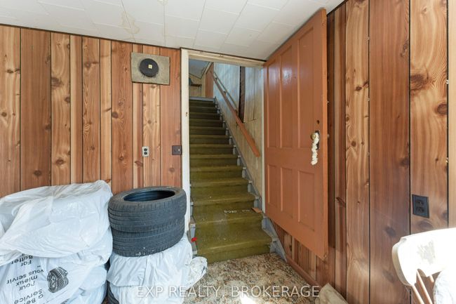 3454 Round Lake Road, House other with 3 bedrooms, 1 bathrooms and 8 parking in South Frontenac ON | Image 19