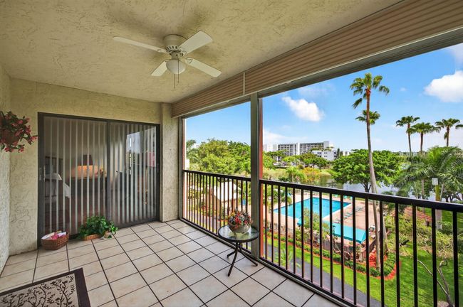 Sweeping Views of the Pool, Lake, Nature Walks, and Gardens | Image 18