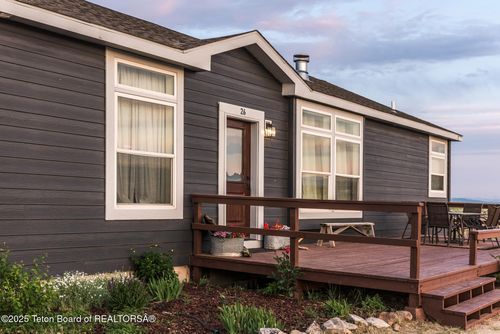 26 Merrimac Trail, Boulder, WY, 82923 | Card Image